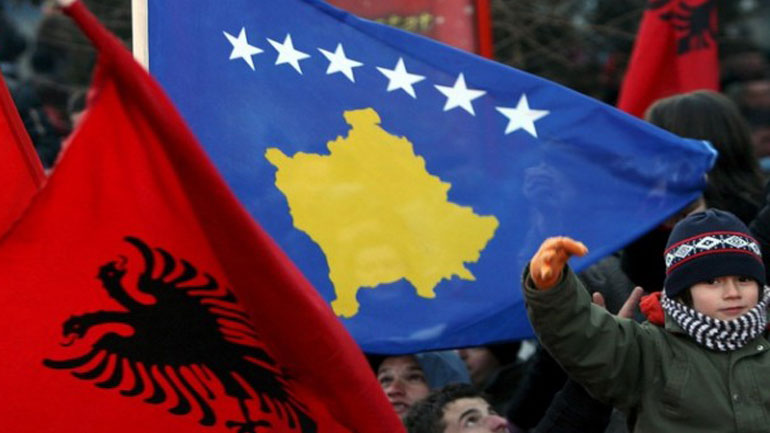Εορτασμοί για τα 10 χρόνια από την «ανεξαρτησία» του Κοσόβου Εορτασμοί για τα 10 χρόνια από την «ανεξαρτησία» του Κοσόβου