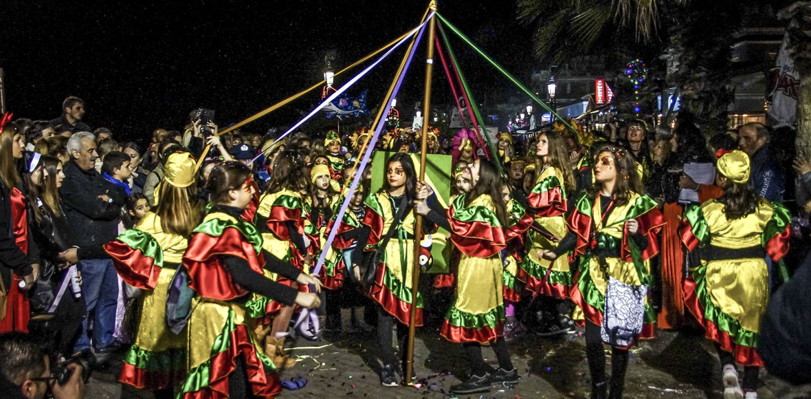 Καρναβάλι γένους θηλυκού στην Πρέβεζα