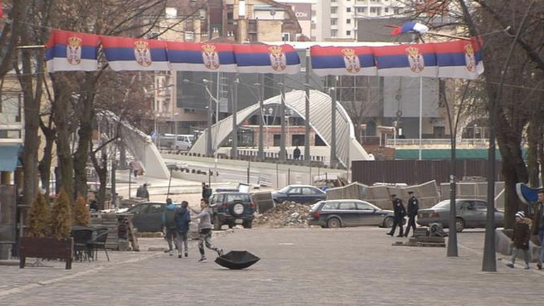 DW: Κόσοβο, ανεξάρτητο αλλά διαιρεμένο