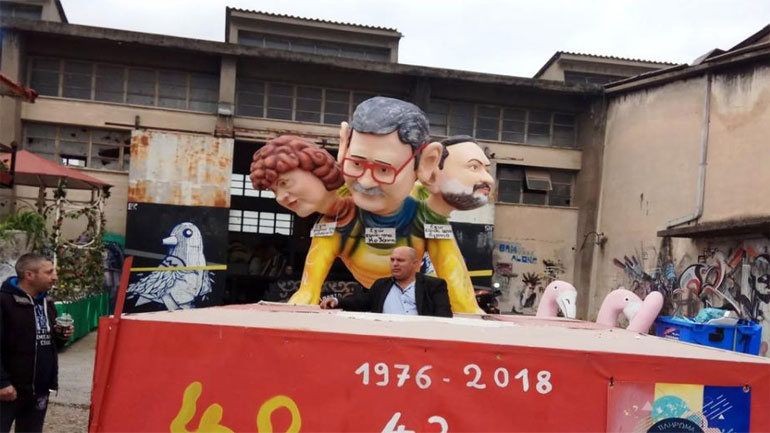 Έκαναν αλκοτέστ στους… οδηγούς των καρναβαλικών αρμάτων στην Πάτρα!