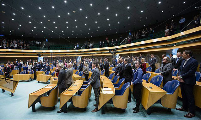 Ολλανδία: Μικρότερη ΕΕ σημαίνει ότι θα έχει μικρότερο προϋπολογισμό Ολλανδία: Μικρότερη ΕΕ σημαίνει ότι θα έχει μικρότερο προϋπολογισμό