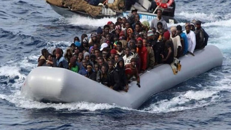 Λιβύη: Τουλάχιστον 440 μετανάστες διασώθηκαν σε δύο ξεχωριστές επιχειρήσεις της ακτοφυλακής