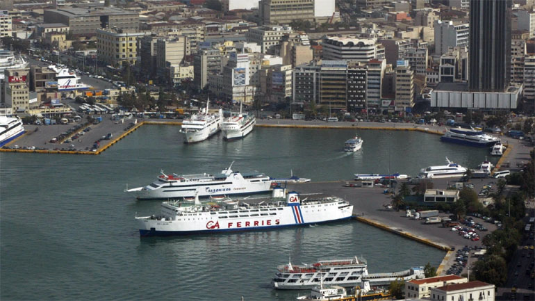 Εντός 10 ημερών πρέπει να ολοκληρωθεί η διαβούλευση για τη μελέτη ανάπτυξης του λιμανιού του Πειραιά