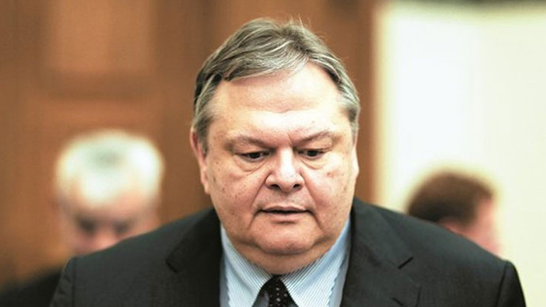 Μήνυση για την υπόθεση Novartis κατέθεσε ο Βενιζέλος Μήνυση για την υπόθεση Novartis κατέθεσε ο Βενιζέλος