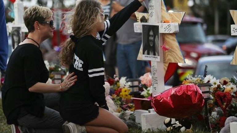 ΗΠΑ: Το 66% των Αμερικανών τάσσεται υπέρ της αυστηρότερης νομοθεσίας για την οπλοκατοχή