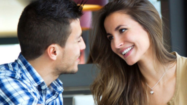 Τι να φορέσω στο πρώτο ραντεβού; H έρευνα που μας άφησε έκπληκτες