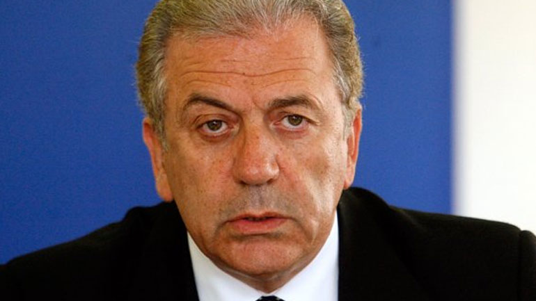 Ερωτήματα για τον χειρισμό της υπόθεσης Novartis θέτει στο υπόμνημα που κατέθεσε ο Δ. Αβραμόπουλος στη Βουλή