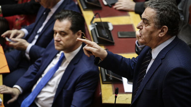 Αντιπαράθεση Δ. Παπαγγελόπουλου με Χ. Αθανασίου – Άδ. Γεωργιάδη στη Βουλή για το σκάνδαλο της  Novartis