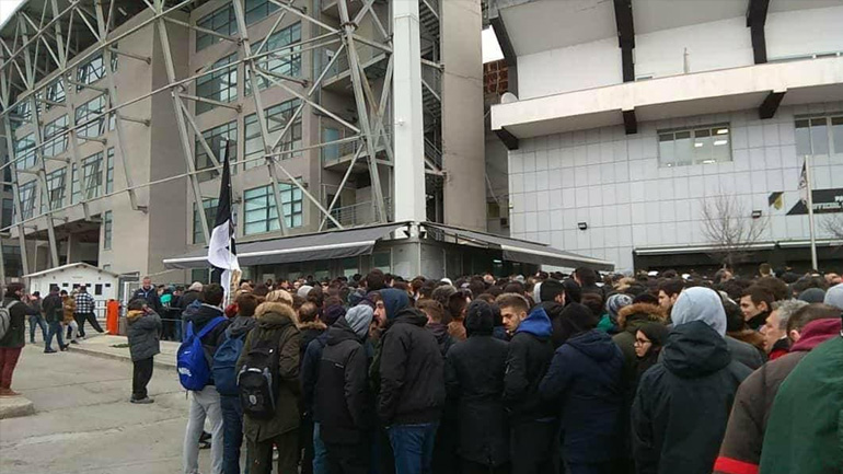 «Ουρές» στην Τούμπα για τα εισιτήρια με τον Ολυμπιακό