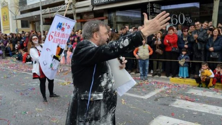 Οργή κατά του Φερεντίνου από πολίτες της Καλαμάτας: «Πες αλεύρι»