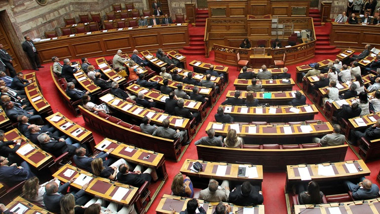 Βουλή: Την πρόταση για σύσταση Προανακριτικής υπεραμύνθηκαν Παρασκευόπουλος – Λαζαρίδης