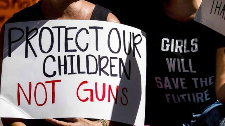 ΗΠΑ: Πορεία για την απαγόρευση των ημιαυτόματων όπλων θα πραγματοποιηθεί στην Ταλαχάσι