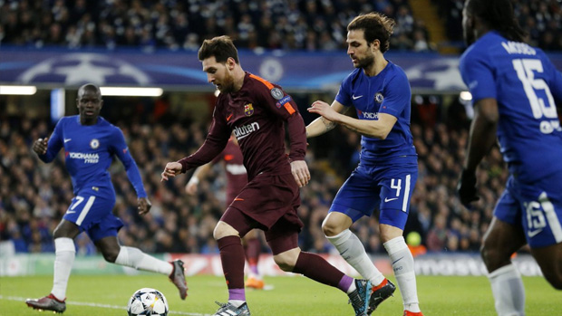 Ο Μέσι ζήτησε κάρτα στον κολλητό του Σεσκ Φάμπρεγκας!