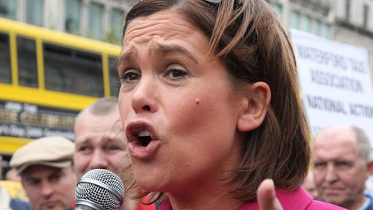 «Το Brexit απειλεί την ειρήνη στην Ιρλανδία» προειδοποιεί η ηγέτιδα του Σιν Φέιν