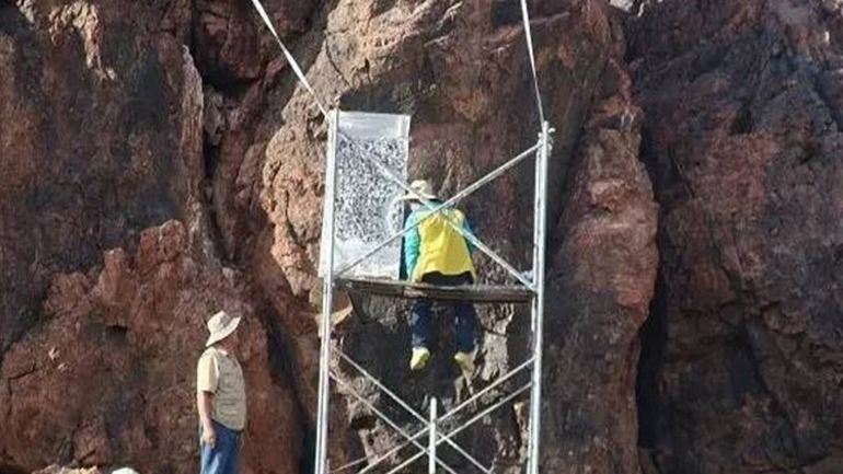 Αρχαία πόλη ηλικίας 2.000 ετών ανακάλυψαν αρχαιολόγοι στην Εσωτερική Μογγολία Αρχαία πόλη ηλικίας 2.000 ετών ανακάλυψαν αρχαιολόγοι στην Εσωτερική Μογγολία