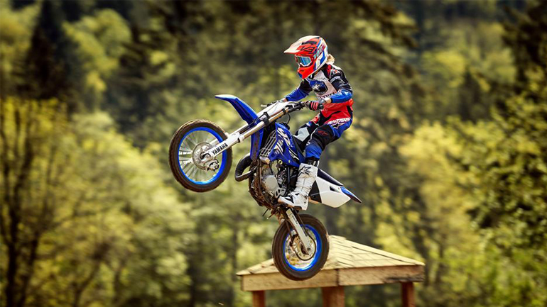 Από μικρός στα ..βάσανα του motocross!