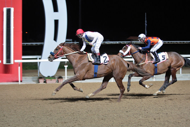 O ΚΟΡΑΛ ΤΖΕΜ θριαμβεύει στο Κύπελλο Νέου Έτους 2018