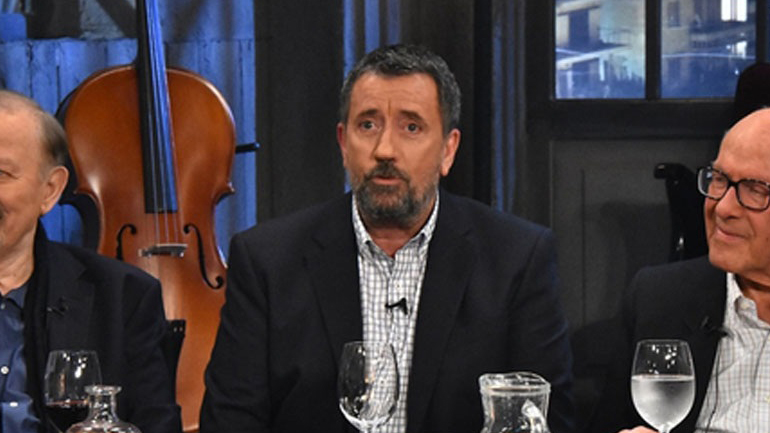 «Στην υγειά μας ρε παιδιά»: Ο Σπύρος Παπαδόπουλος υποδέχεται τον Γιάννη Σπανό