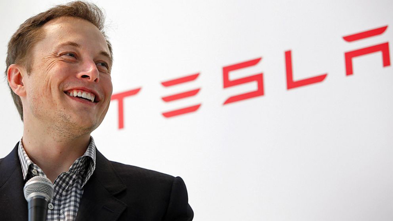 Ο Έλον Μάσκ είναι ο ιδρυτής της Tesla 