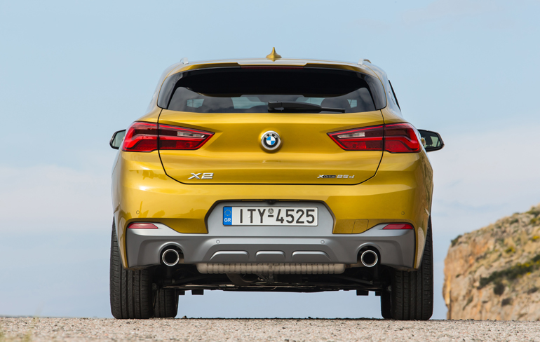 Η πίσω όψη...