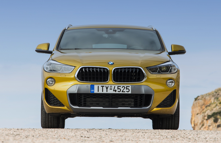 Η εμπρός όψη...