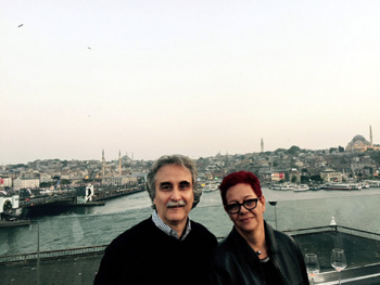 Στην Κωνσταντινούπολη με την σύζυγό του Μαρία