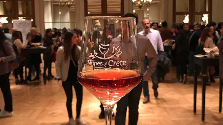 Χανιά: Πάνω από 400 ετικέτες κρασιού της Κρήτης στην έκθεση «Οινοτικά»