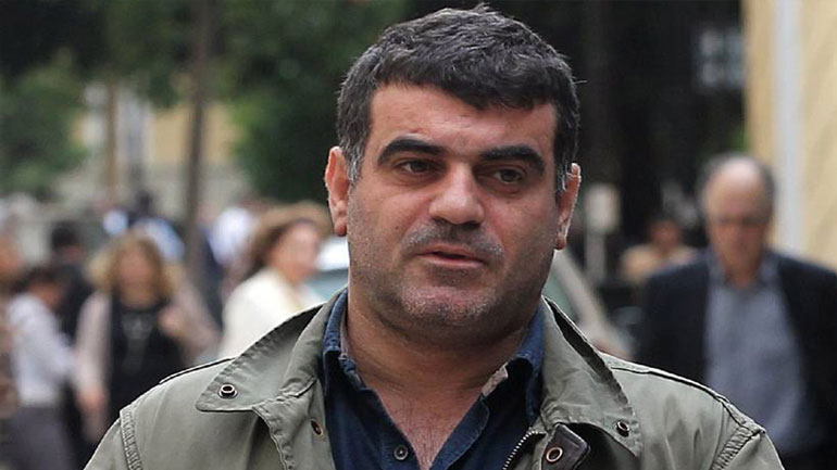 Συνελήφθη ο Κώστας Βαξεβάνης μετά από μήνυση του Αντώνη Σαμαρά Συνελήφθη ο Κώστας Βαξεβάνης μετά από μήνυση του Αντώνη Σαμαρά