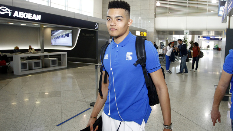 Ο Εμμανουήλ Καραλής αναχώρησε για το Μπέρμιγχαμ