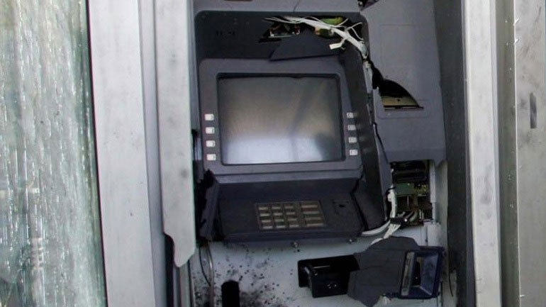 Εμπρησμός ATM στα Πετράλωνα