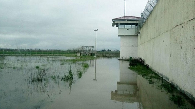 Πλημμύρισαν στα Τρίκαλα και οι φυλακές Πλημμύρισαν στα Τρίκαλα και οι φυλακές