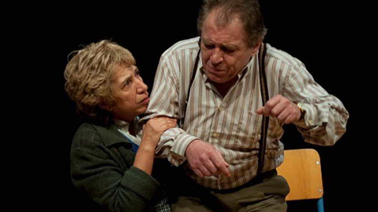 «Οι καρέκλες» για δεύτερη χρονιά στο Θέατρο Εκστάν