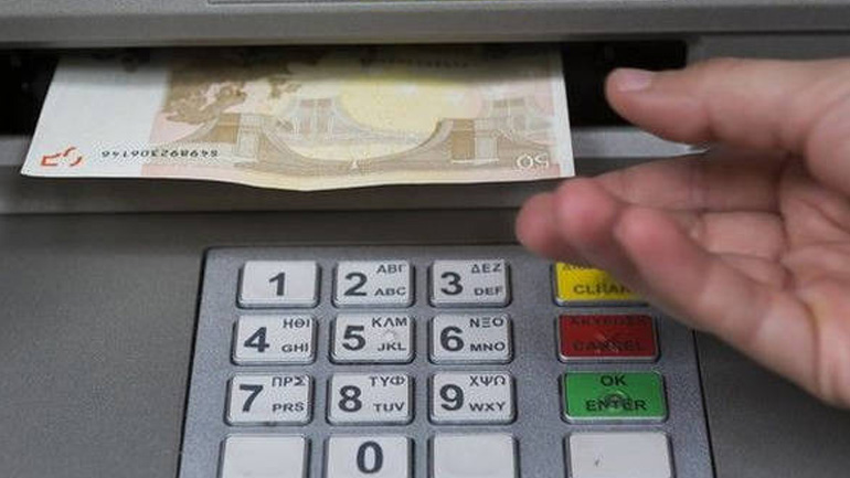 Capital controls: Στα 2.300 ευρώ το όριο ανάληψης