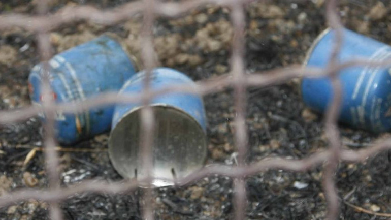 Εμπρηστική επίθεση σε τράπεζα στη Λ. Βουλιαγμένης