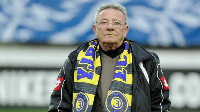 Ο πρόεδρος της Σαμπλί που απέκλεισε τη Στρασμπούρ πέθανε στους πανηγυρισμούς Ο πρόεδρος της Σαμπλί που απέκλεισε τη Στρασμπούρ πέθανε στους πανηγυρισμούς