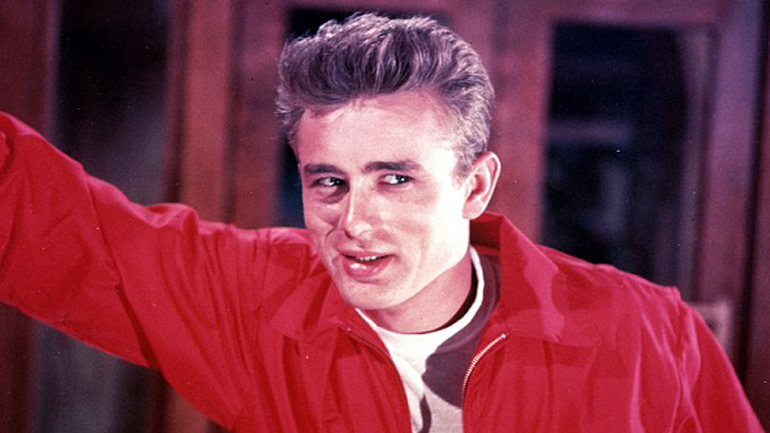 Πωλείται σε δημοπρασία το τζάκετ που φορούσε ο Τζέιμς Ντιν στην ταινία «Επαναστάτης Χωρίς Αιτία»