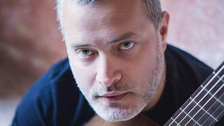 Παναγιώτης Μάργαρης – «Μεσάνυχτα στο θέατρο Τζένη Καρέζη»