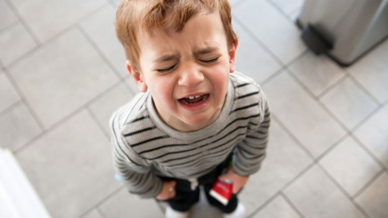 Όταν το παιδί εκδηλώνει τα συναισθήματά του με φωνές Όταν το παιδί εκδηλώνει τα συναισθήματά του με φωνές