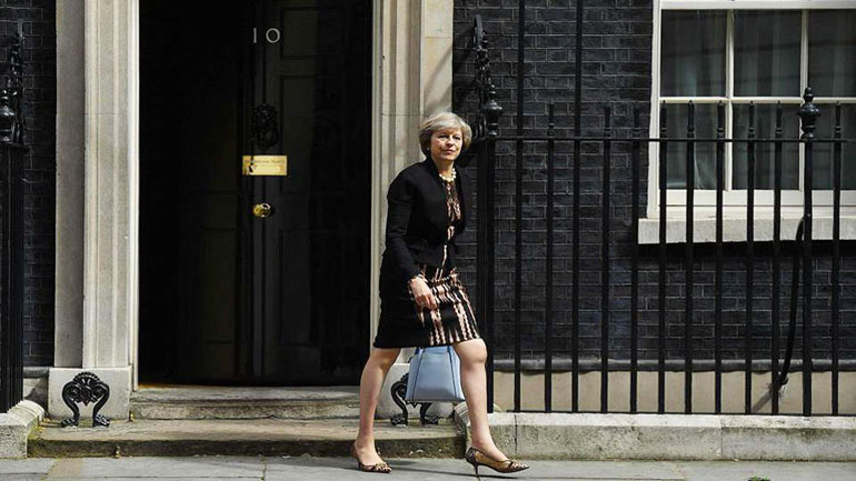 Τ.Μέι: «Βαθιά ανησυχία» για τους δασμούς των ΗΠΑ