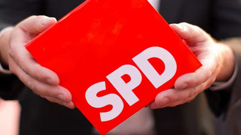 Γερμανία: Ικανοποίηση στο SPD από το «ναι» στον «μεγάλο» συνασπισμό