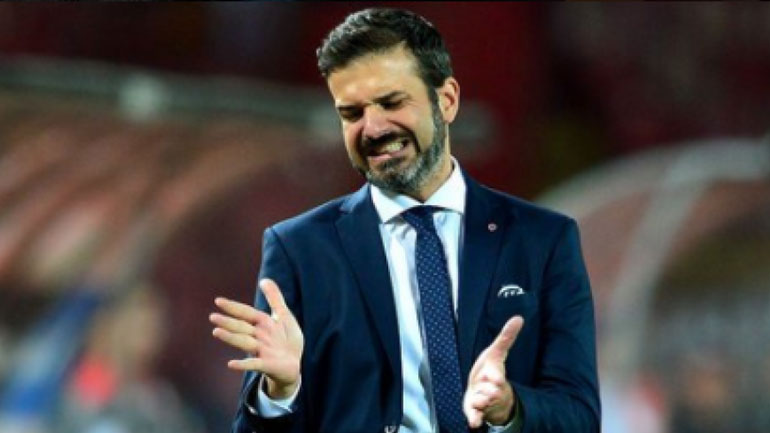 «Τελειώνει» ο Στραματσόνι από τη Σπάρτα Πράγας