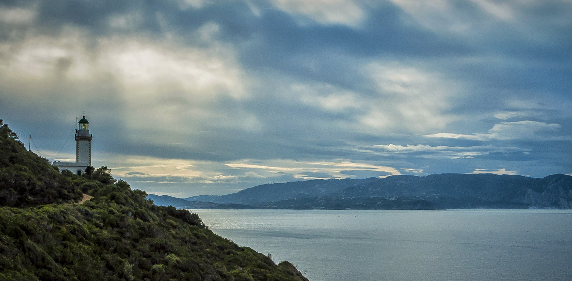 O φάρος Γουρούνι της Σκοπέλου