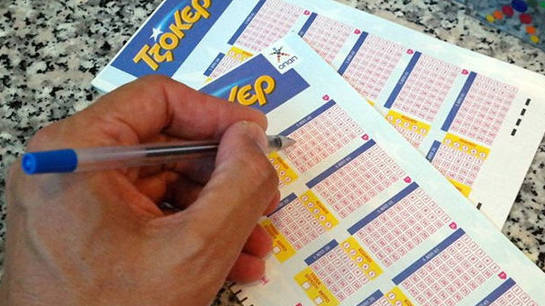 Σε Θεσσαλονίκη και Π. Φάληρο «παίχτηκαν» τα δύο τυχερά δελτία Τζόκερ