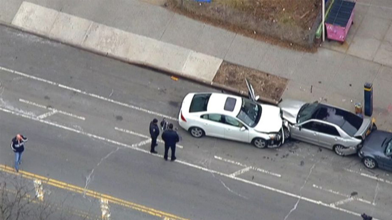 ΗΠΑ: Αυτοκίνητο έπεσε πάνω σε πεζούς – Δύο παιδιά νεκρά