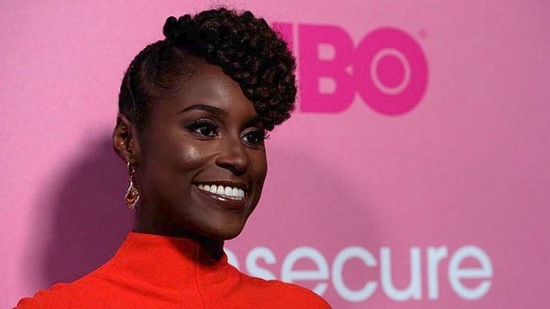 Η Ίσα Ρέι παρουσιάστρια των βραβείων Σχεδιαστών Μόδας της Αμερικής