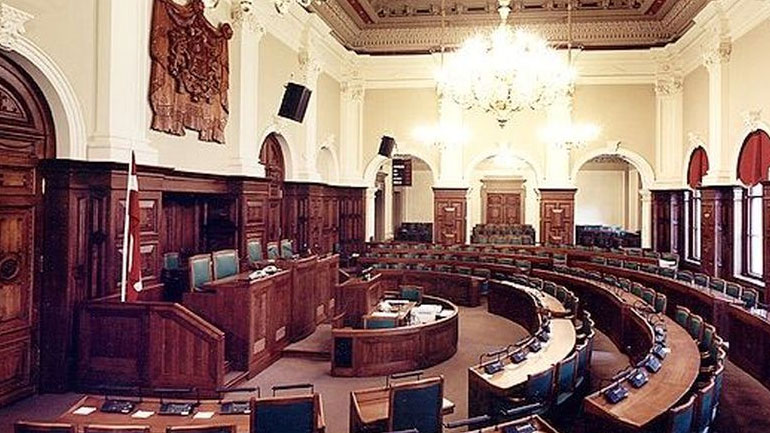 Το κοινοβούλιο της Λετονίας ζητεί  την απομάκρυνση του Κεντρικού Τραπεζίτη που κατηγορείται για διαφθορά