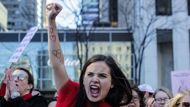 Tagesspiegel: Οι γυναίκες θα πρέπει να έχουν την ευκαιρία να δείξουν τις ικανότητές τους