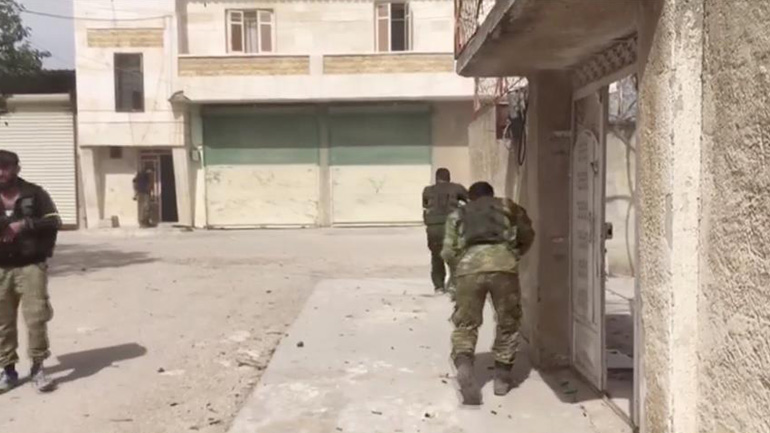 Συρία: Οι τουρκικές δυνάμεις κατέλαβαν την πόλη Τζανταϊρίς 10 χιλιόμετρα από το Αφρίν