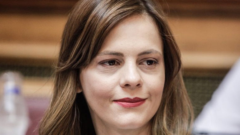 Με το ΣΕΤΕ συναντήθηκε η Έφη Αχτσιόγλου