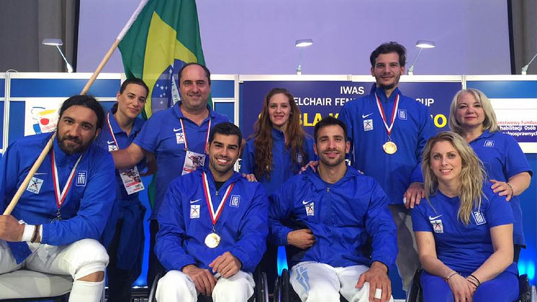 Ξιφασκία με αμαξίδιο: «Ασημένια» τα ελληνικά σπαθιά στο Παγκόσμιο Κύπελλο